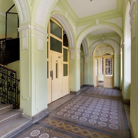 Apartamento Mondain *